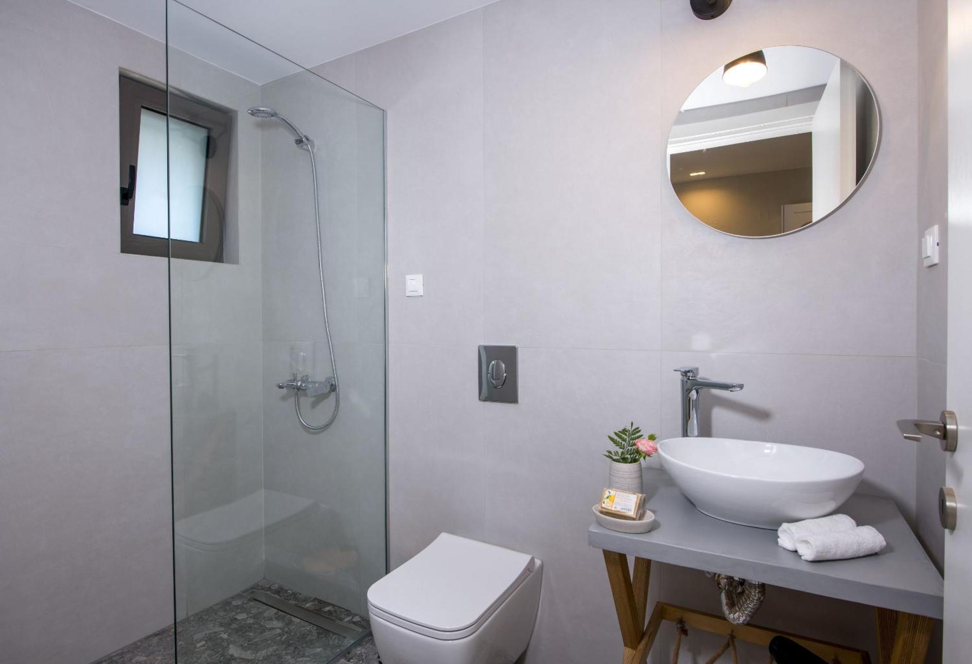 Апартаменти Eleanthi Modern Living Galatas  Номер фото